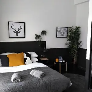 https://the-dictionary-hostel.brighton-hotels-england.com